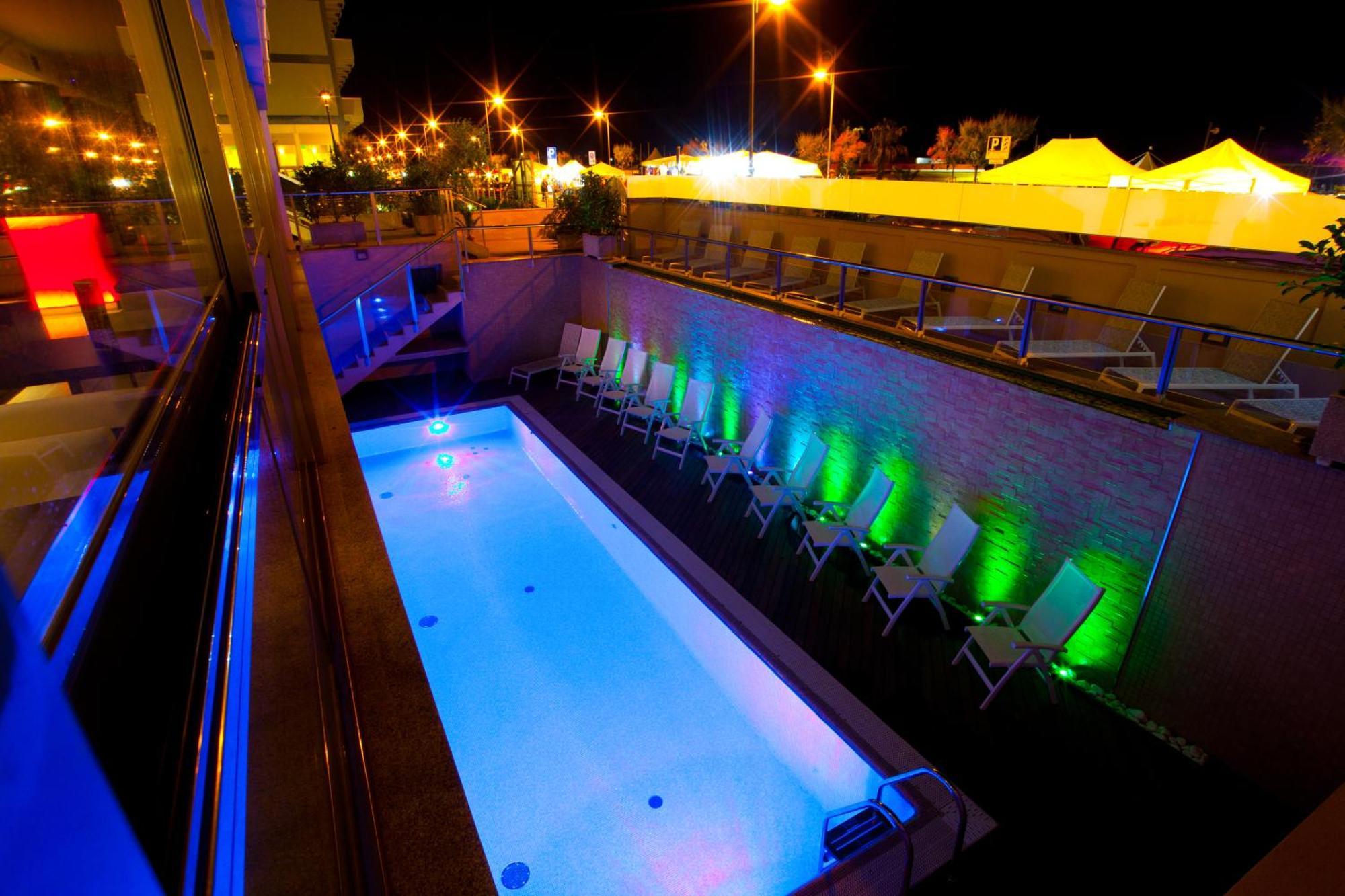 Terminal Palace & Spa Rimini Exterior foto